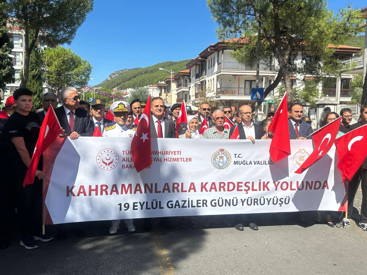Muğla’da 19 Eylül Gaziler Günü İçin Anlamlı Yürüyüş 9
